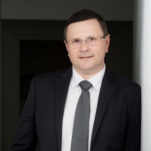 Nenad Cetkovic: Ein „web addict“ mit über 15 Jahren Erfahrung in der Branche. Nenad Cetkovic ist seit 2012 C.O.O bei Lengow.